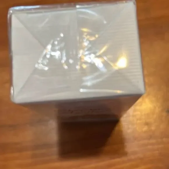 Christina Aguilera Woman Eau de Parfum 15ml - Picture 3 of 6